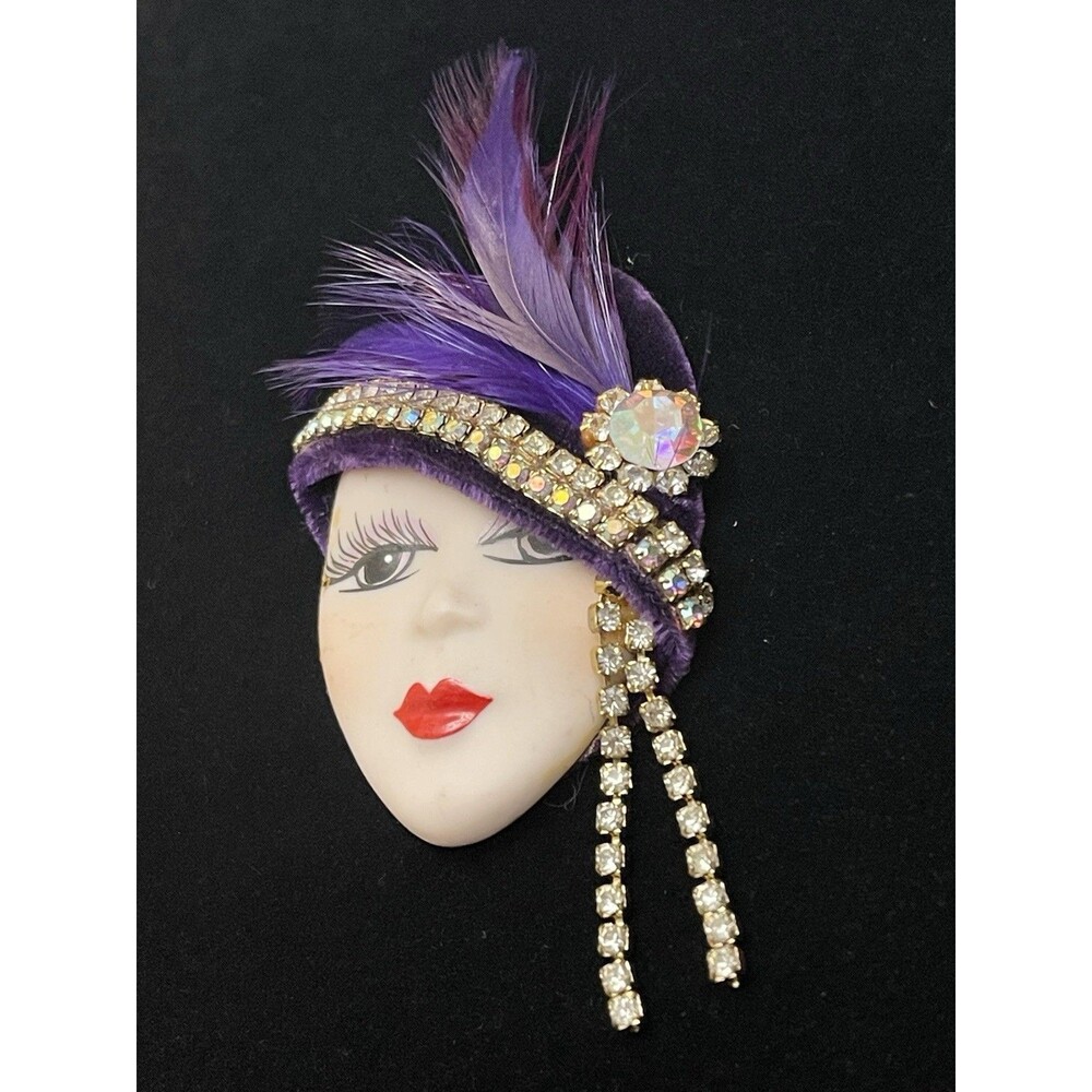 Beatriz Art Deco Flapper Brooch Porcelain Face Rhinestones Feather Gatsby VTG - Picture 4 of 11